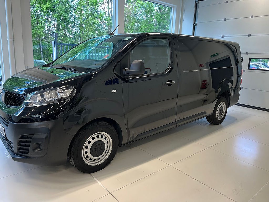 Fiat scudo 2023 - miniatyr 2