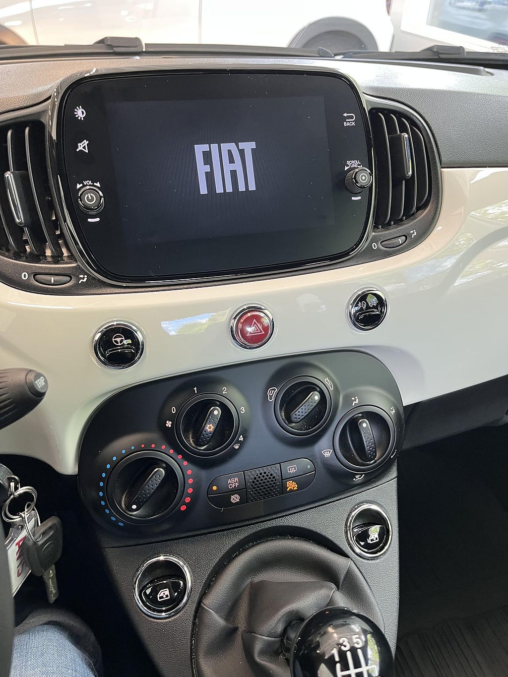 Fiat 500 2022 - miniatyr 7