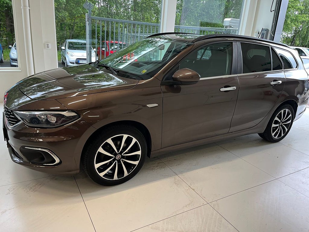 Fiat Tipo 2020 - miniatyr 2
