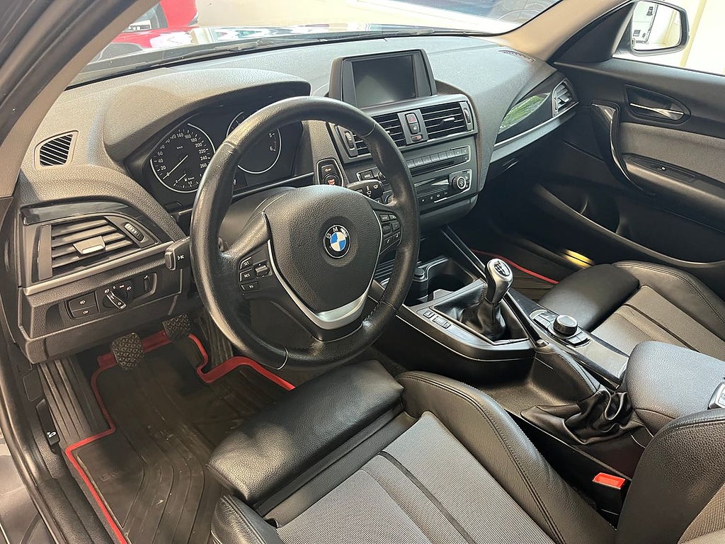 BMW 118d 2012 - miniatyr 7
