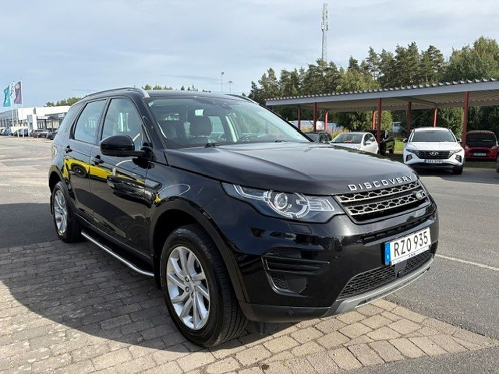 Land Rover Discovery Sport 2019 - miniatyr 2