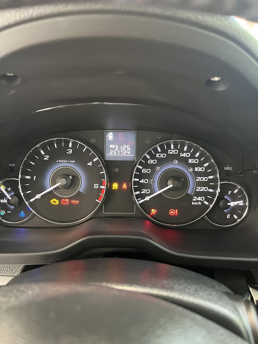 Subaru Legacy 2012 - miniatyr 7
