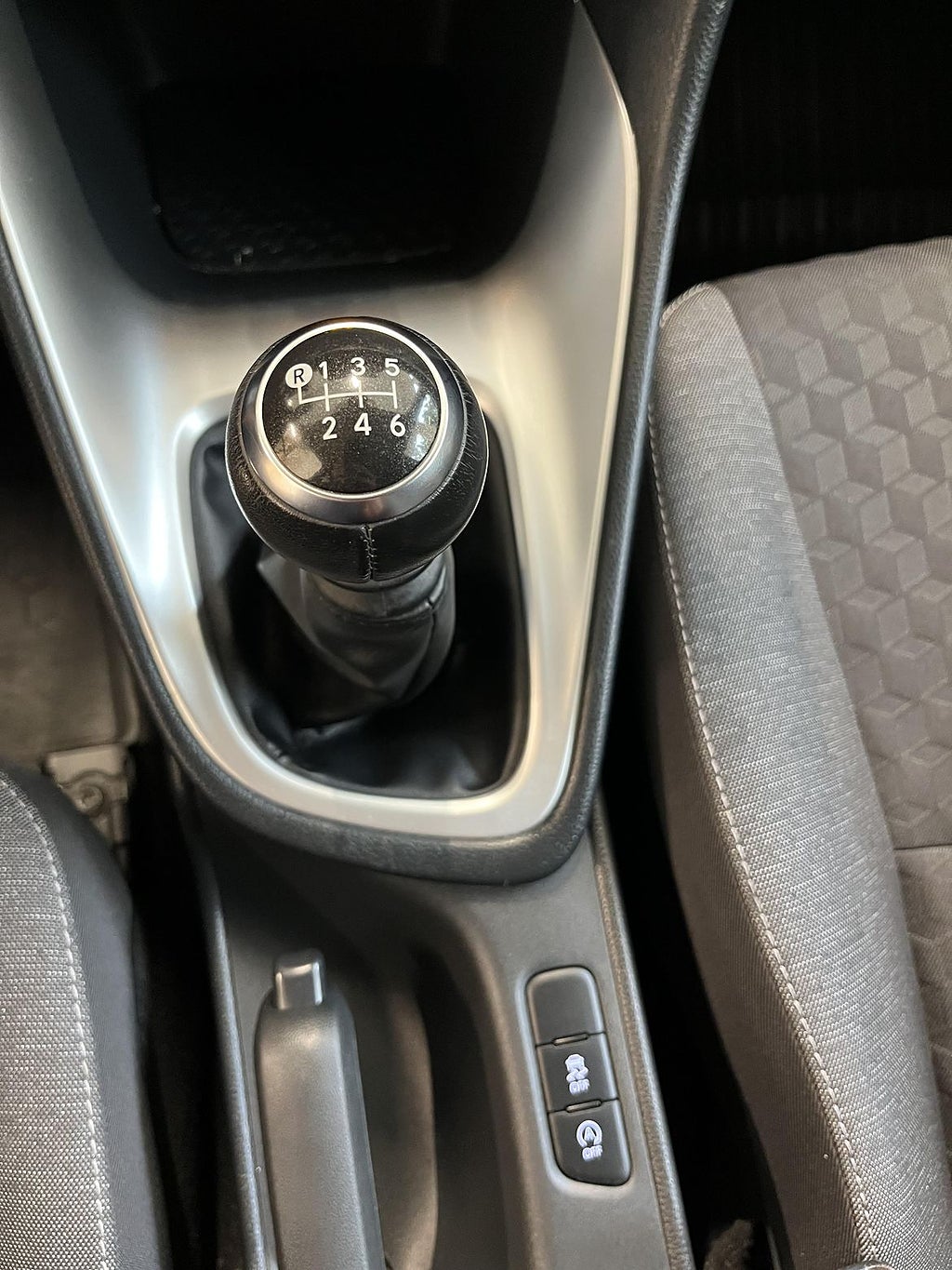 Toyota Yaris 2020 - miniatyr 9