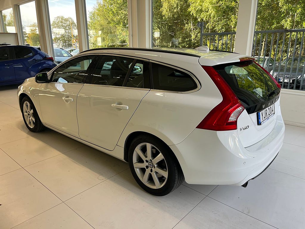 Volvo V60 2017 - miniatyr 4