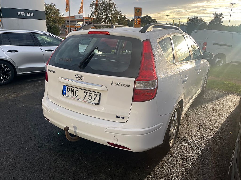 Hyundai i30 2012 - miniatyr 3