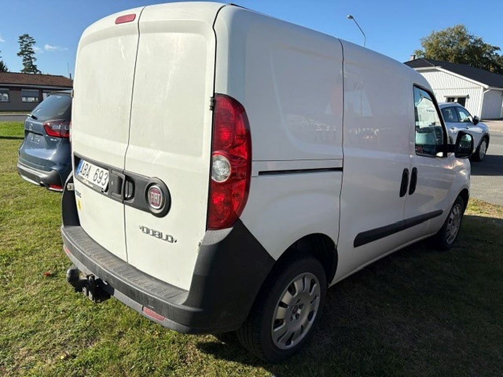 Fiat Doblo 2012 - miniatyr 2