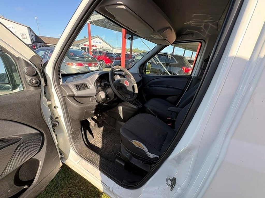 Fiat Doblo 2012 - miniatyr 4