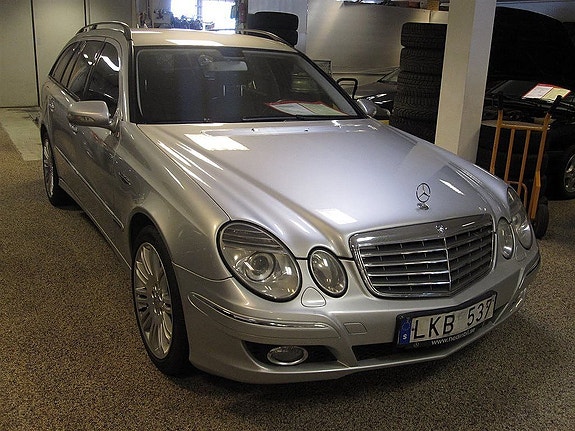 Mercedes-Benz E280 - miniatyr 3