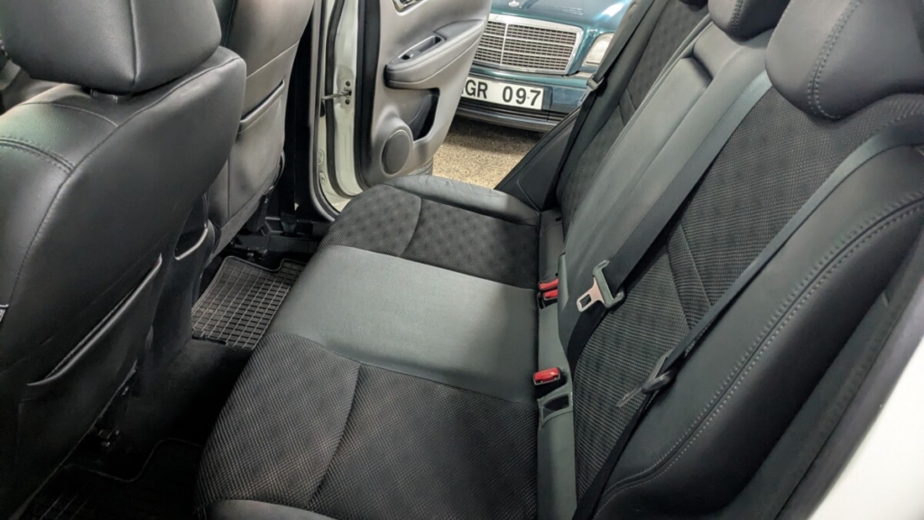 Nissan Qashqai - miniatyr 9