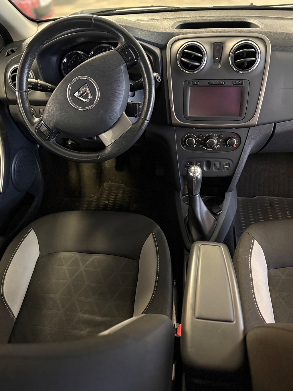 Dacia Sandero Stepway 2014 - miniatyr 8