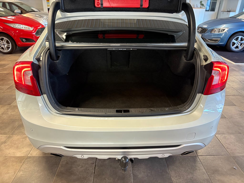 Volvo S60 2011 - miniatyr 11