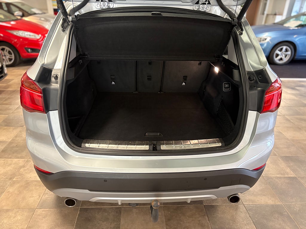 BMW X1 2019 - miniatyr 10