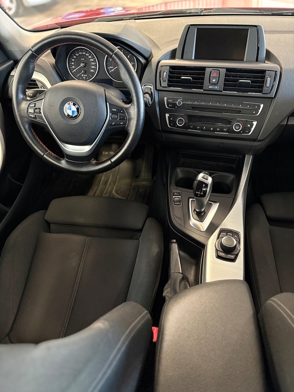 BMW 118d 2015 - miniatyr 8