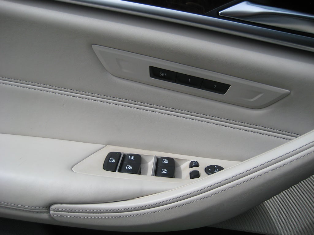 BMW 540I 2017 - miniatyr 16