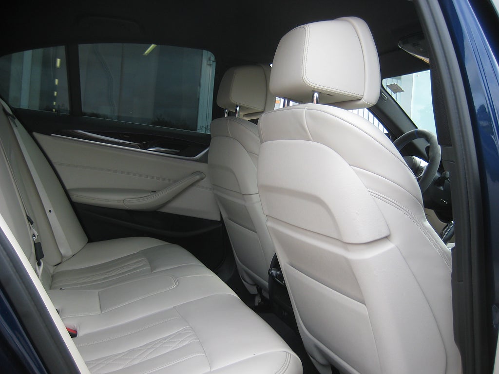 BMW 540I 2017 - miniatyr 6