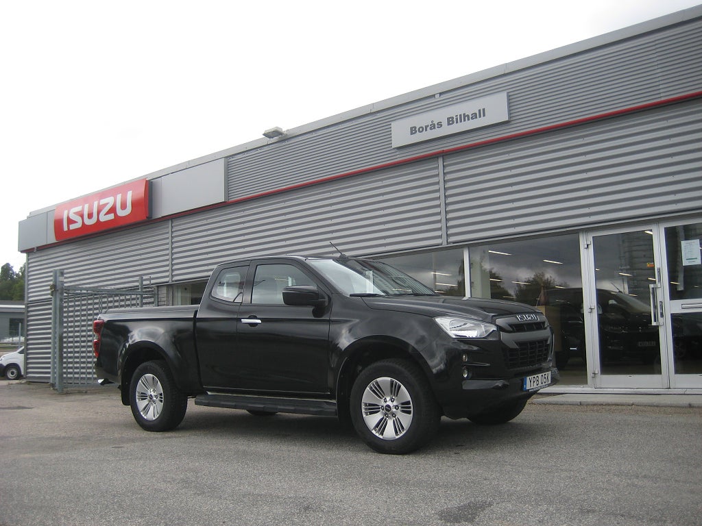 Isuzu Pickup 2022 - bild 1 av 11