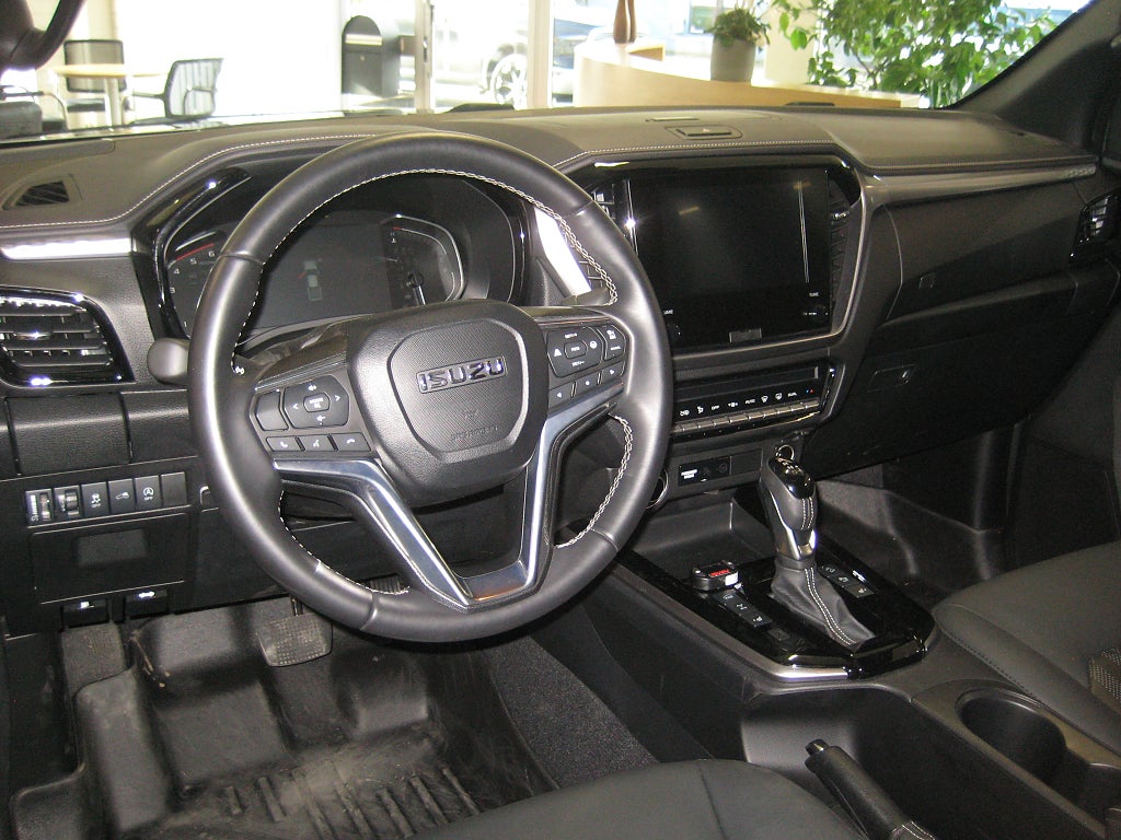 Isuzu D-Max XRL 2025 - miniatyr 13