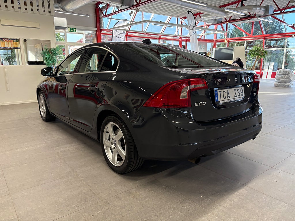 Volvo S60 2011 - miniatyr 3