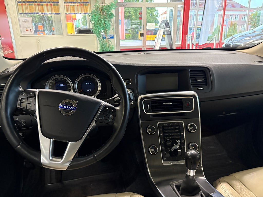 Volvo S60 2011 - miniatyr 10