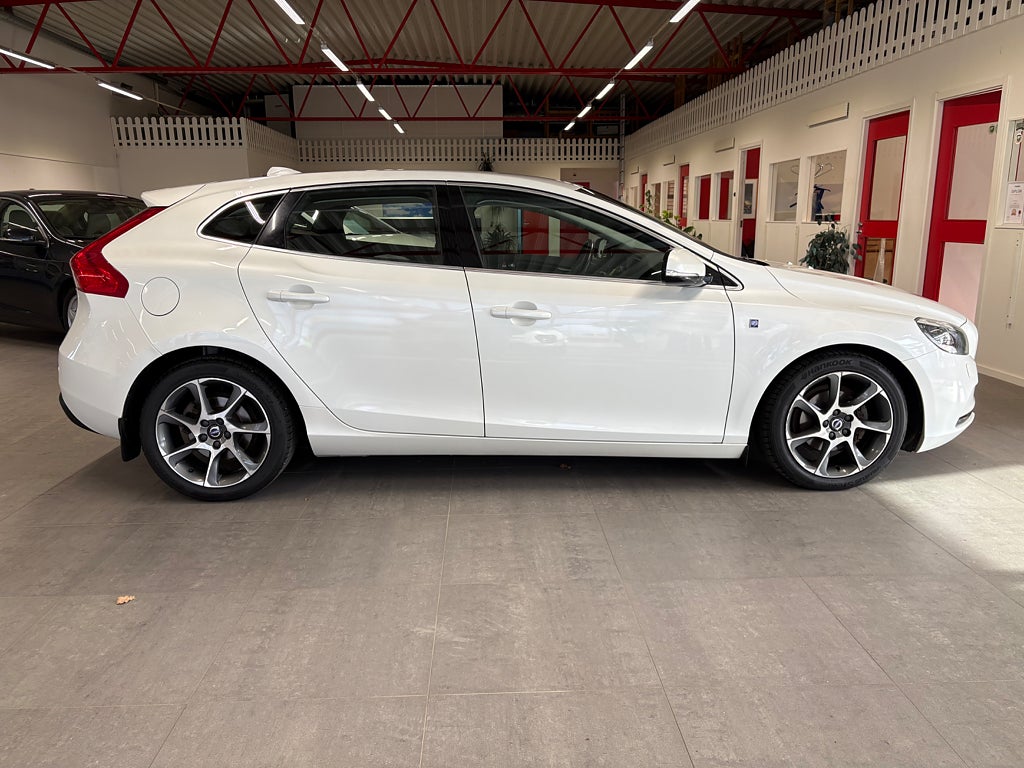 Volvo V40 2015 - miniatyr 6
