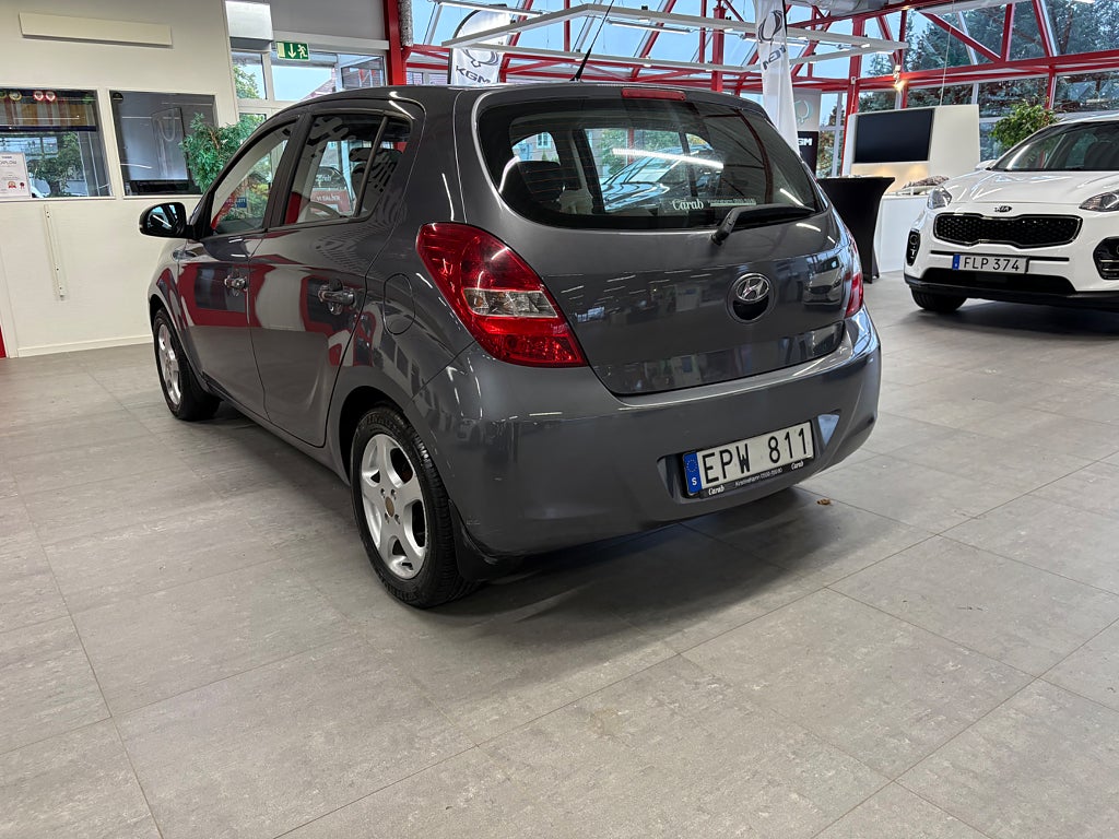 Hyundai i20 2011 - miniatyr 3