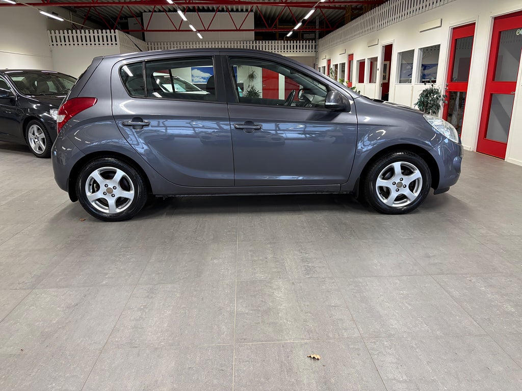 Hyundai i20 2011 - miniatyr 5