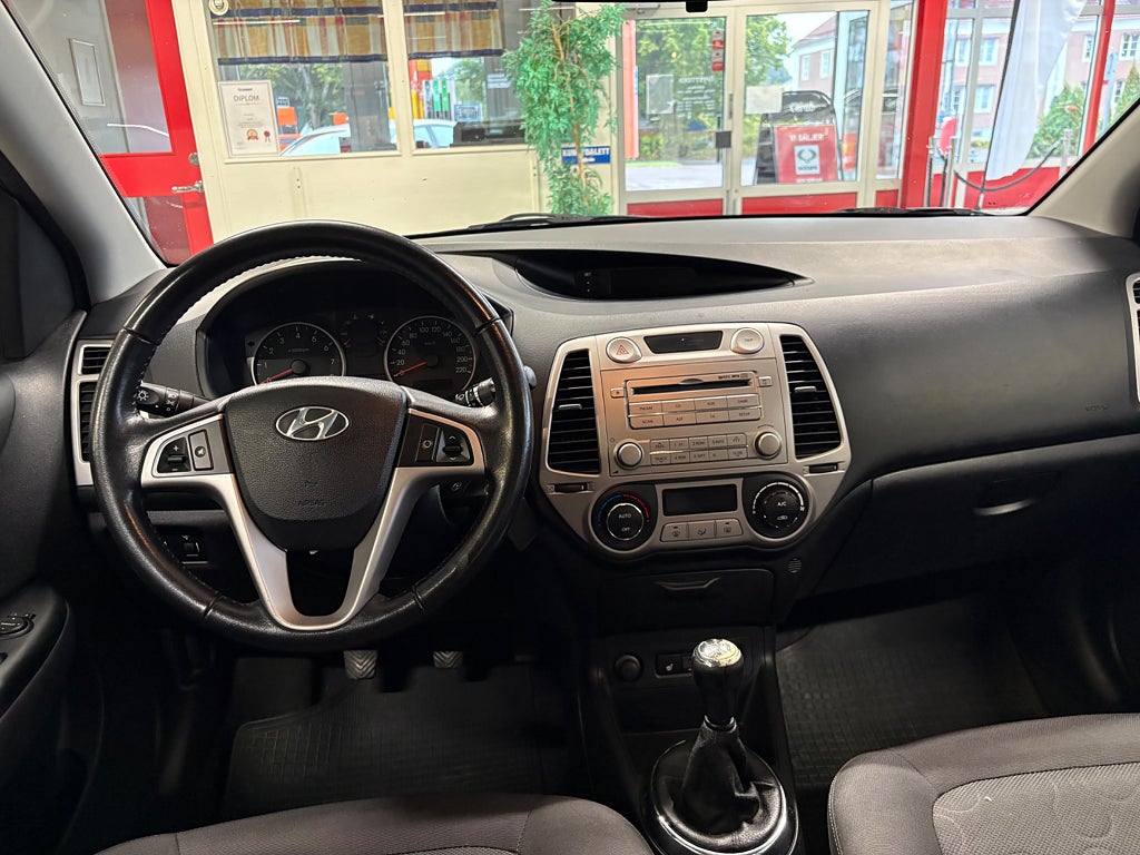Hyundai i20 2011 - miniatyr 9