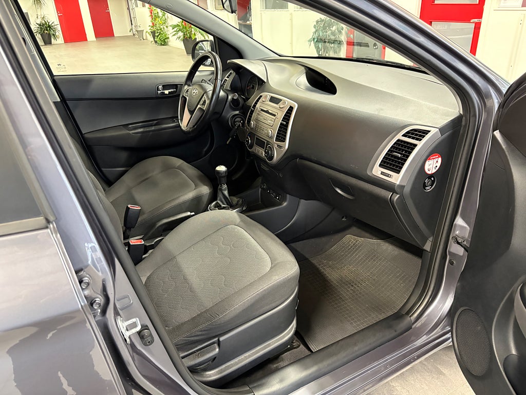 Hyundai i20 2011 - miniatyr 10