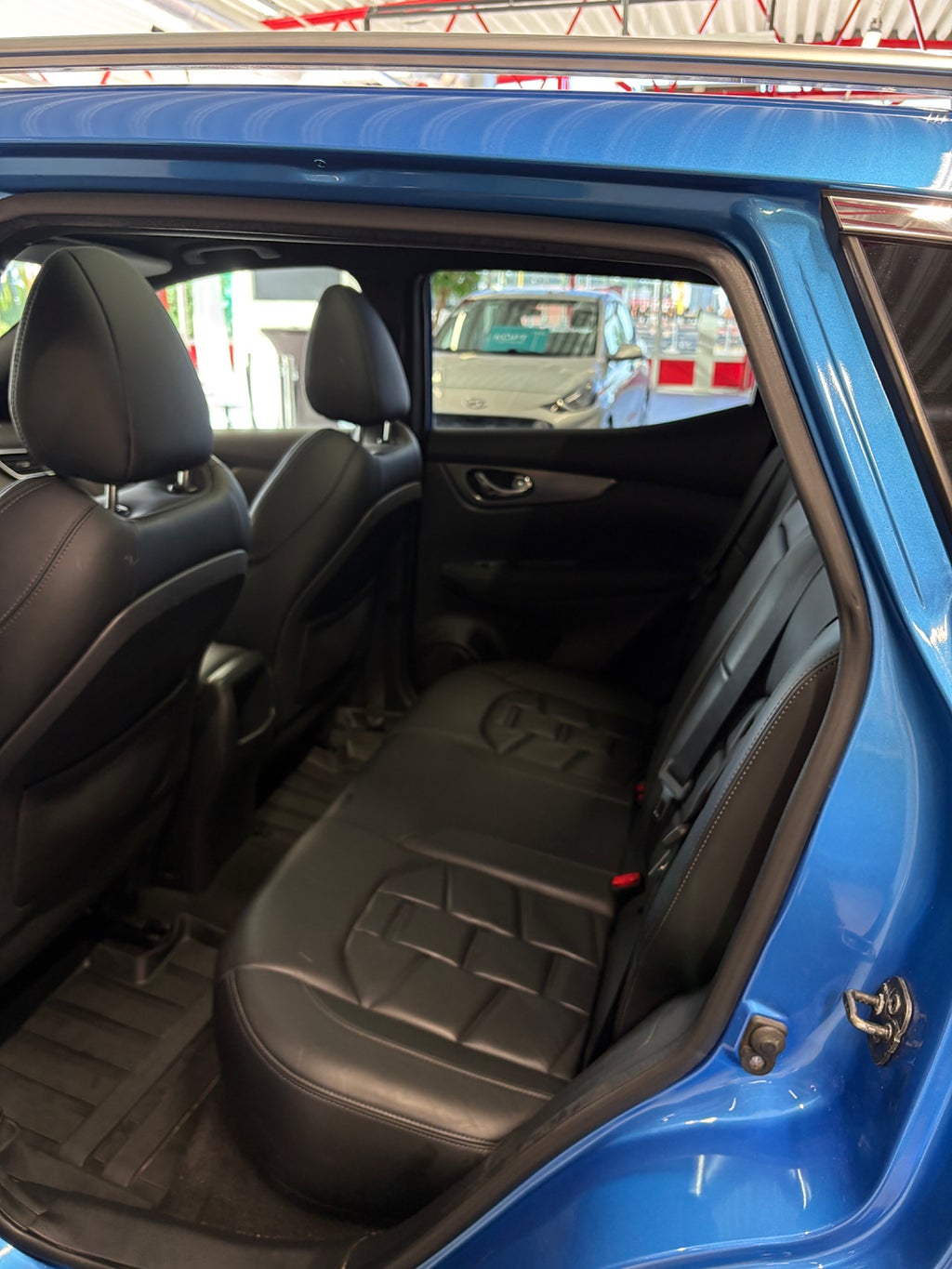 Nissan Qashqai 2018 - miniatyr 12