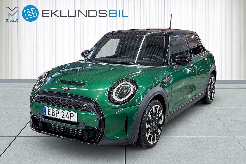 MINI Cooper 2023 - bild 1 av 22