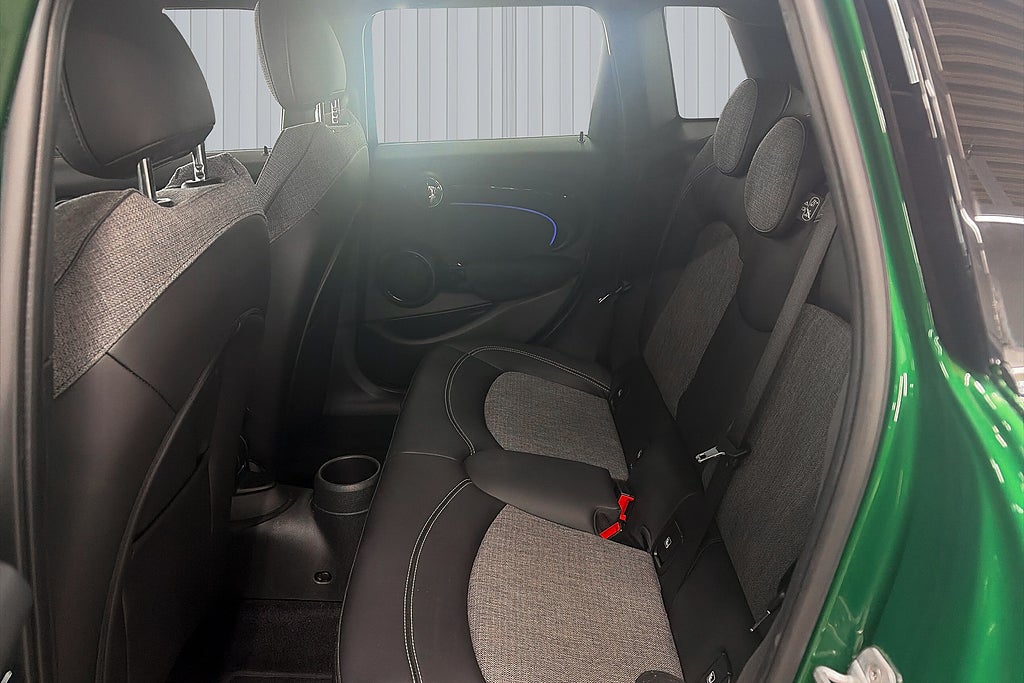MINI Cooper 2023 - miniatyr 19