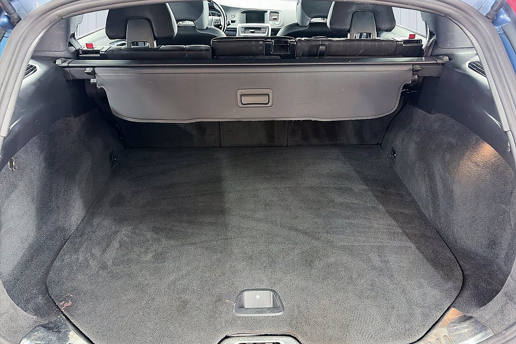 Volvo V60 2014 - miniatyr 17