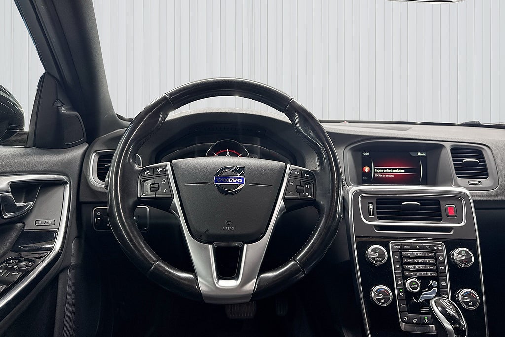 Volvo V60 Cross Country 2017 - miniatyr 13