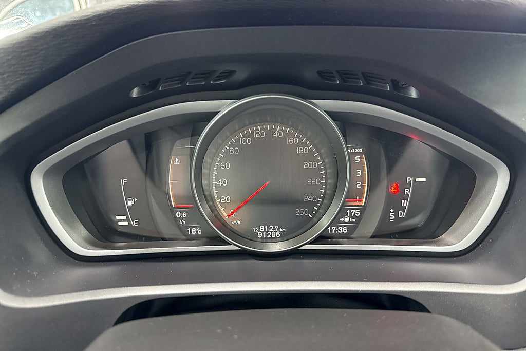 Volvo V40 Cross Country 2017 - miniatyr 12