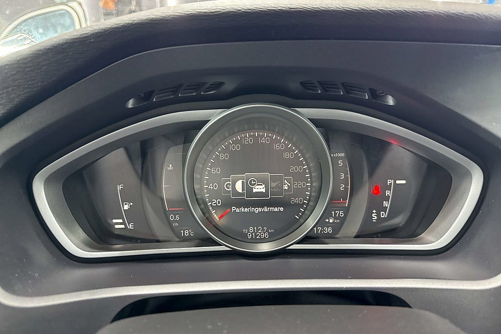 Volvo V40 Cross Country 2017 - miniatyr 13