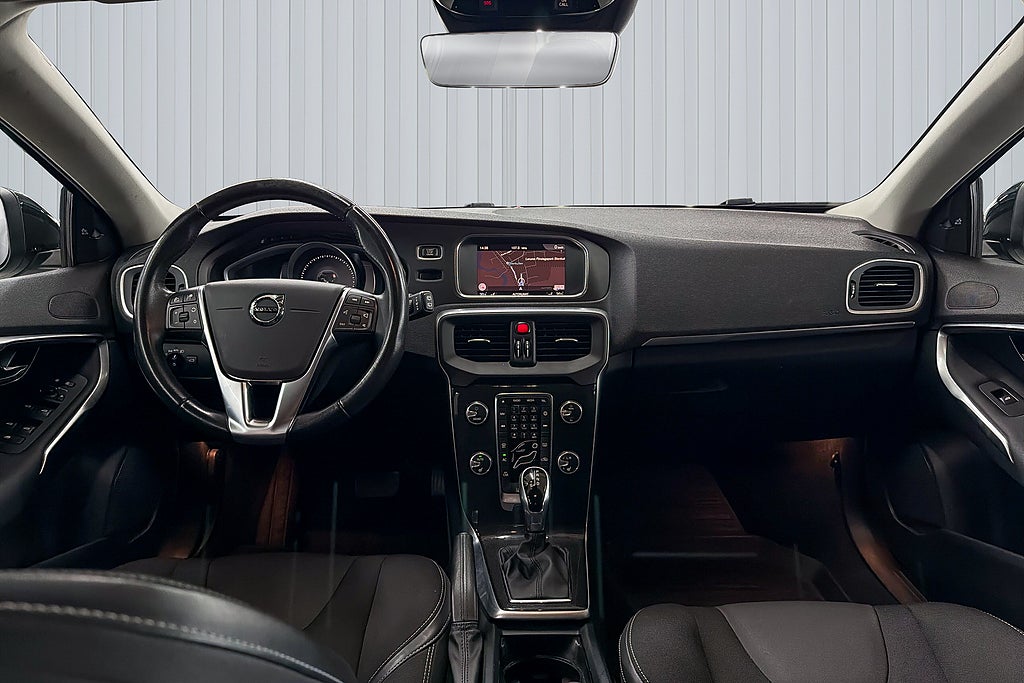 Volvo V40 2018 - miniatyr 10