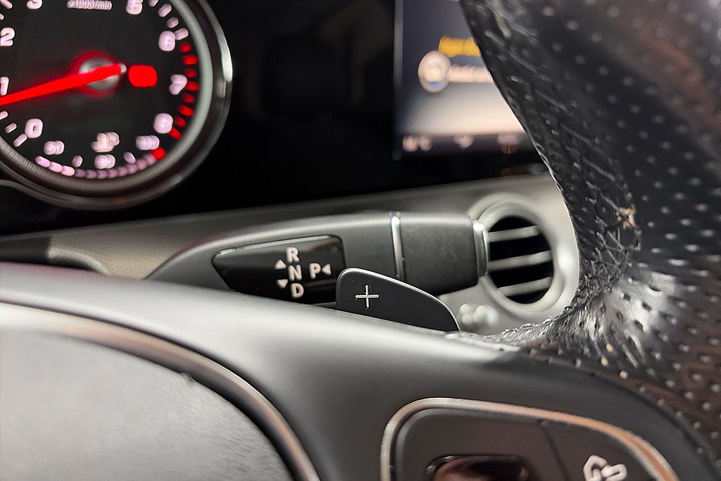 Mercedes-Benz E 2017 - miniatyr 15