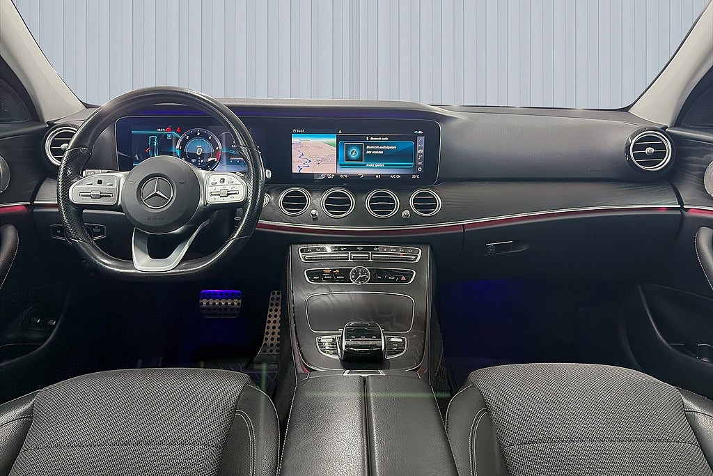 Mercedes-Benz E200 2020 - miniatyr 9