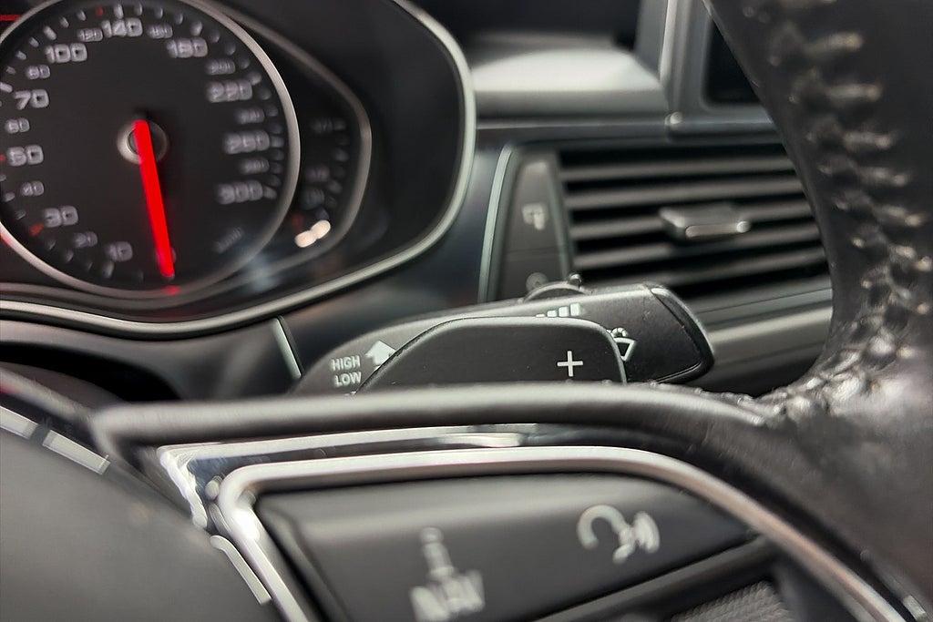 Audi A6 2014 - miniatyr 14