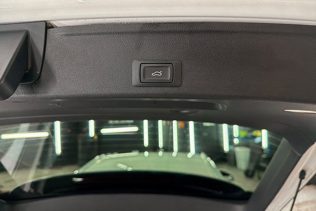 Audi A4 2020 - miniatyr 19