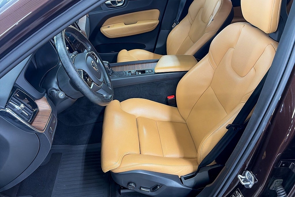 Volvo XC60 2018 - miniatyr 15