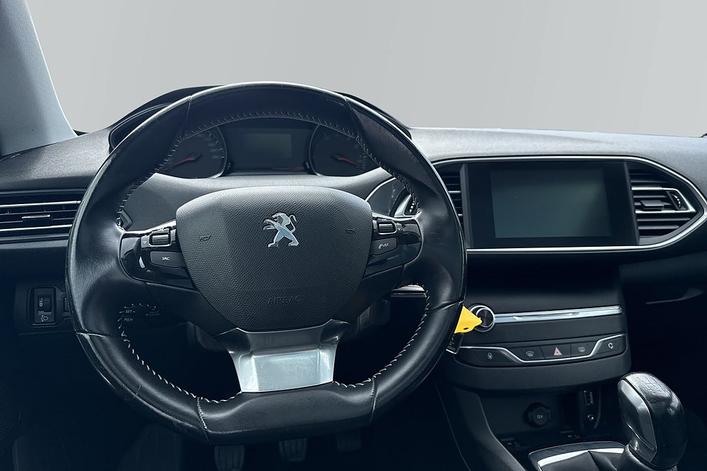Peugeot 308 2015 - miniatyr 12