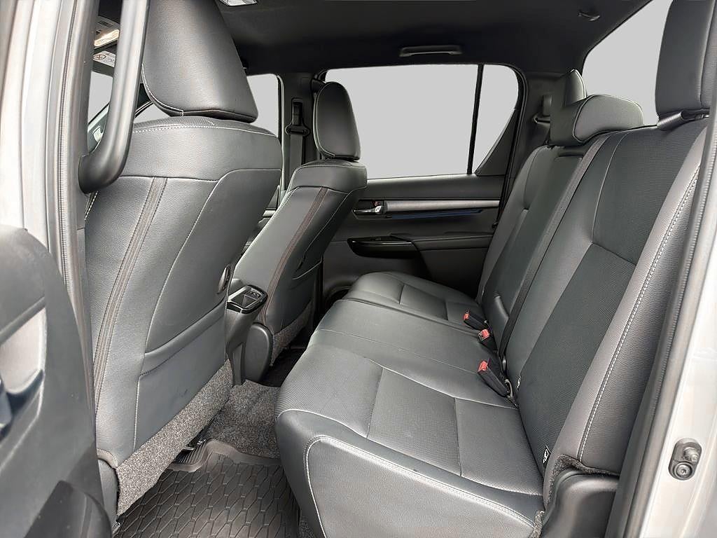 Toyota Hilux 2025 - miniatyr 7