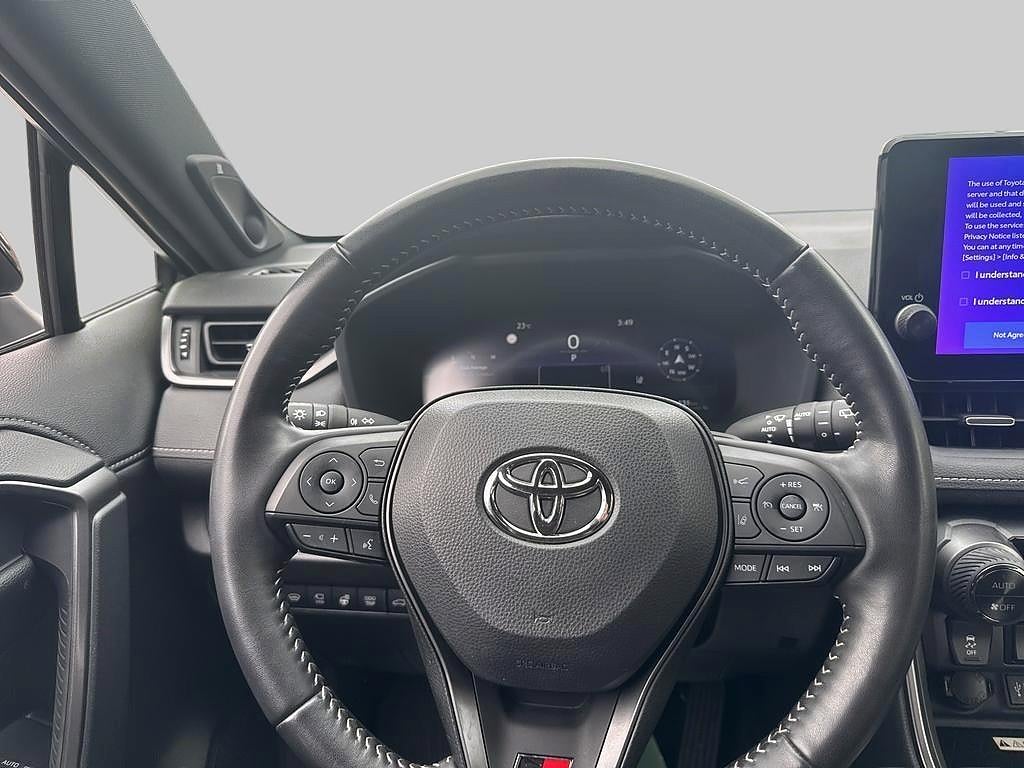 Toyota RAV4 2024 - miniatyr 9