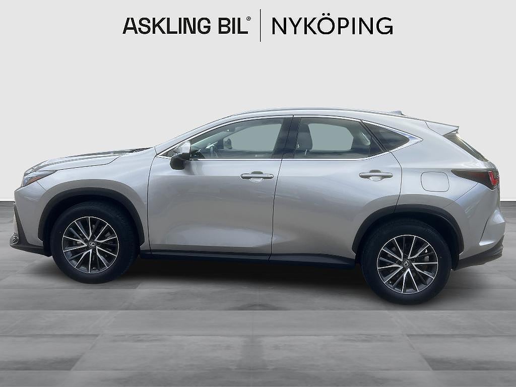 Lexus NX 2023 - miniatyr 3