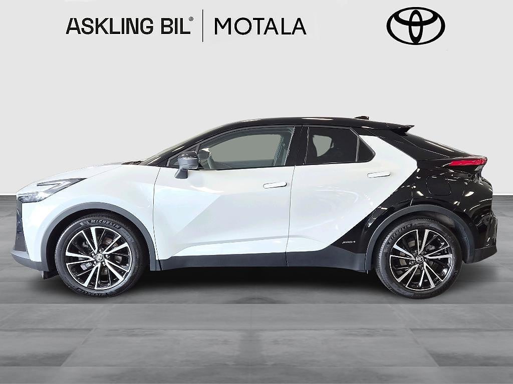 Toyota C-HR 2023 - miniatyr 4