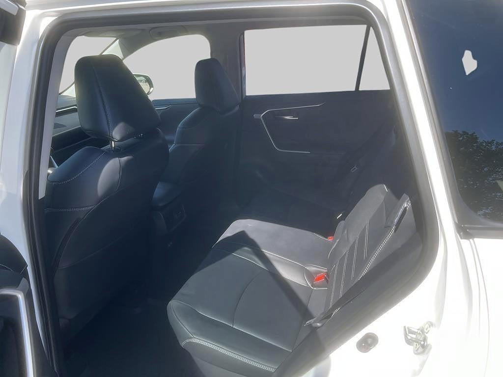 Toyota RAV4 2025 - miniatyr 7