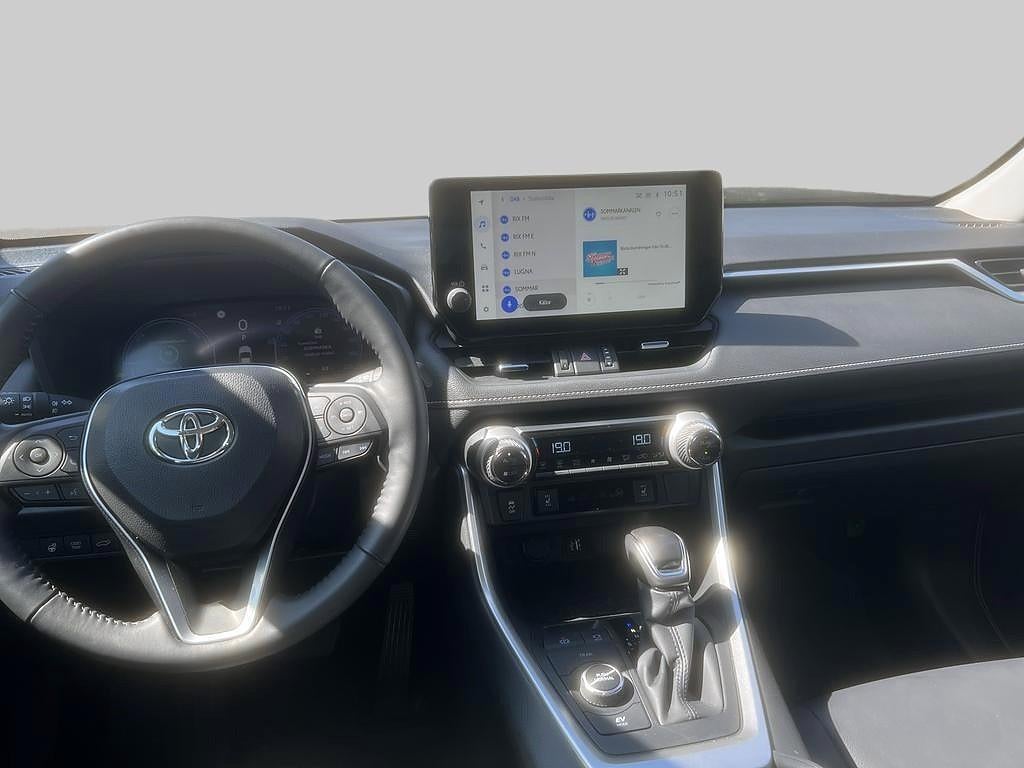 Toyota RAV4 2025 - miniatyr 8