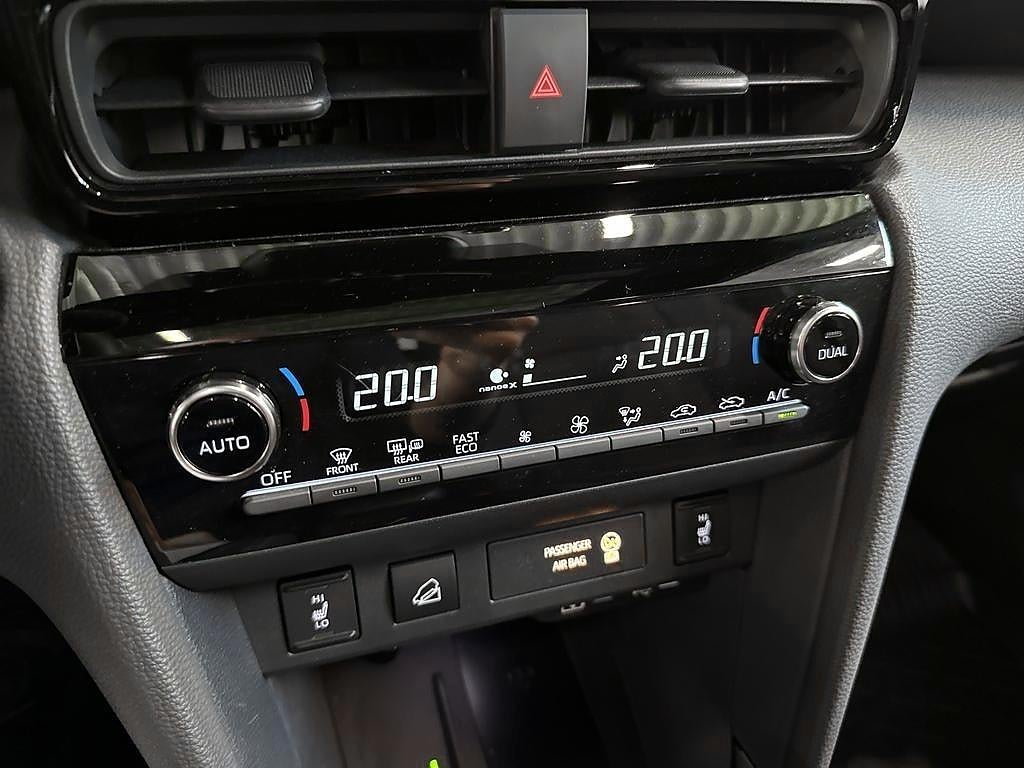 Toyota Yaris Cross 2024 - miniatyr 18