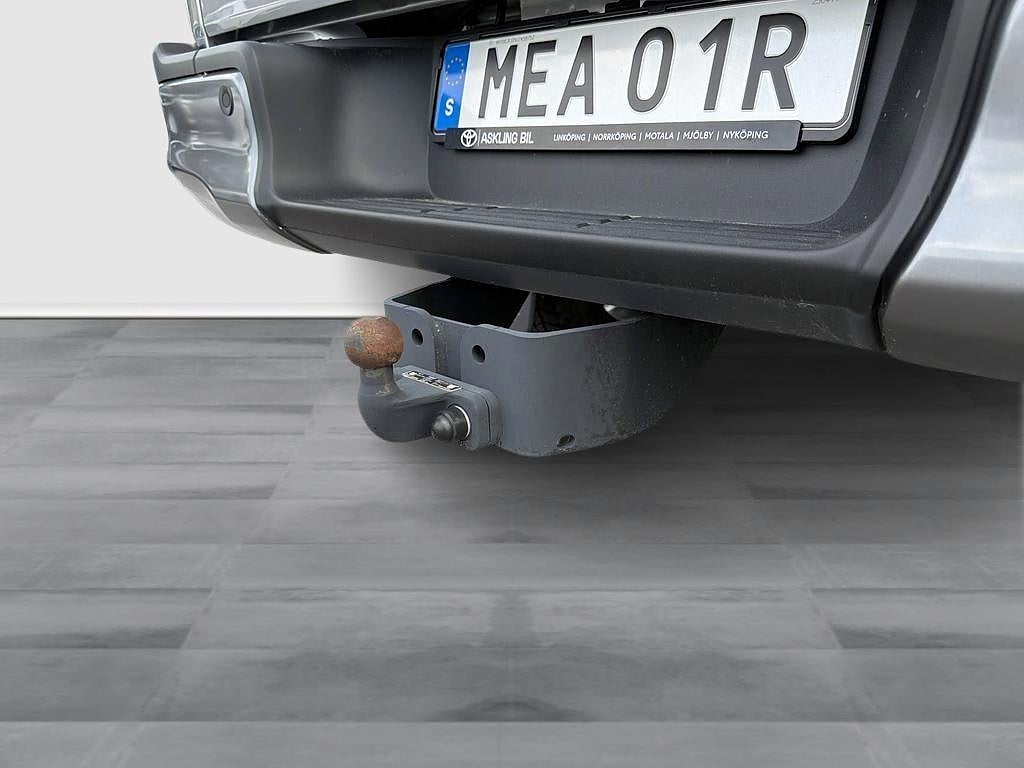 Toyota Hilux 2025 - miniatyr 12